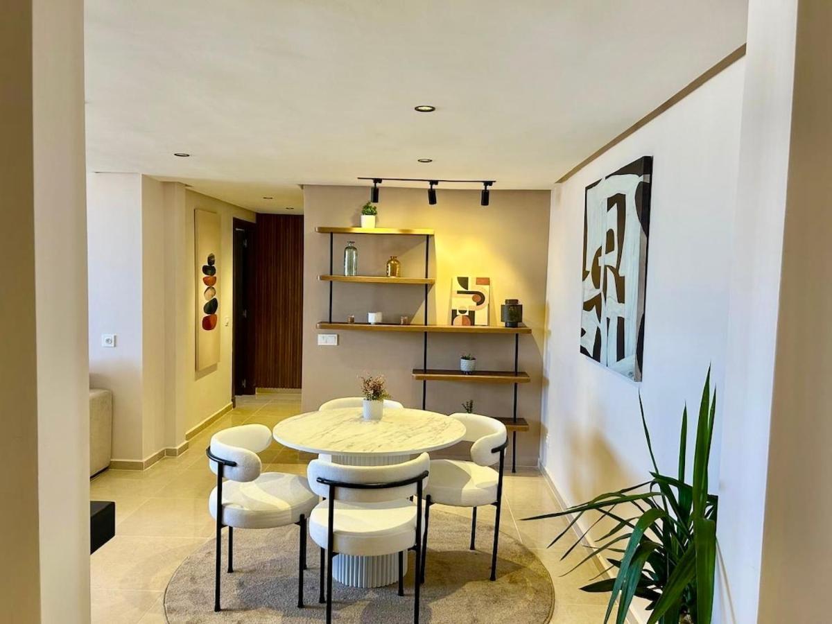 Elegant & Comfortable 1 Bedroom In Prime Location Apartamento